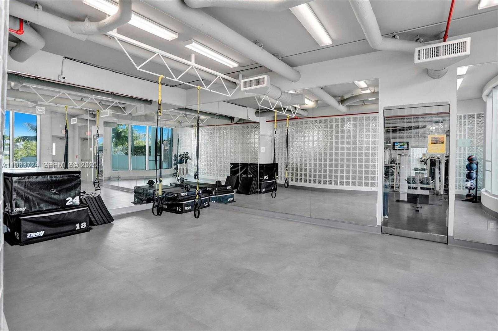 Small Image of 3029 NORTH EAST 188TH ST #814, Aventura Number 40