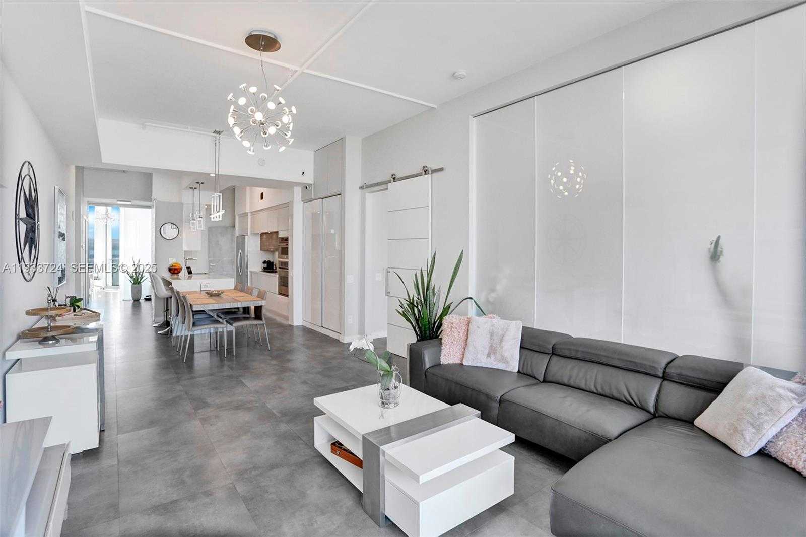 Small Image of 3029 NORTH EAST 188TH ST #814, Aventura Number 5