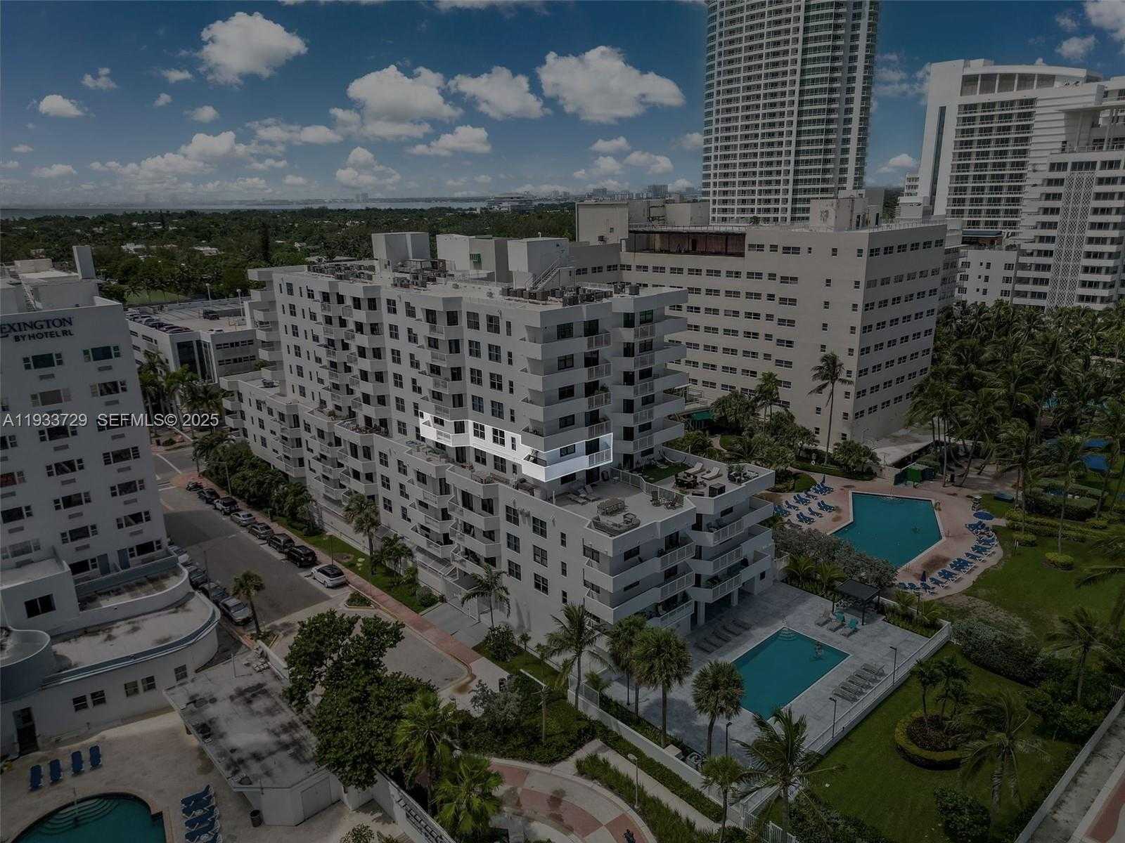 Small Image of 4301 COLLINS AVE #605, Miami Beach Number 25