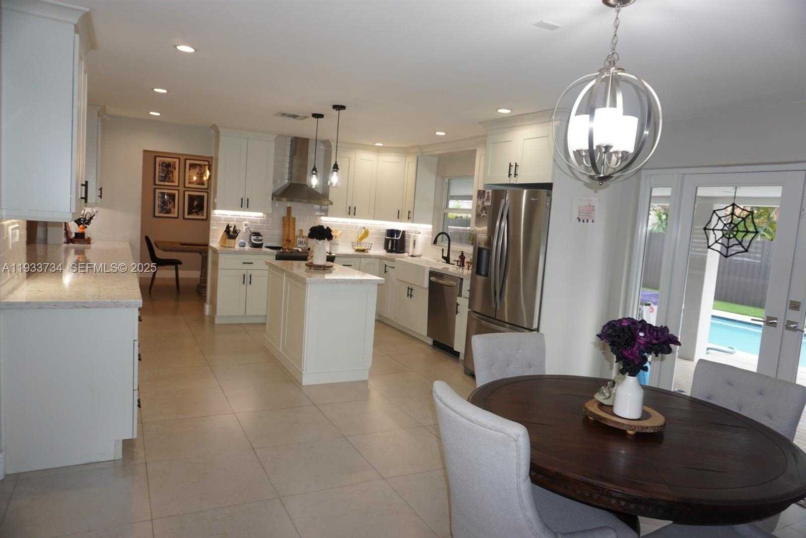 Small Image of 10350 SOUTH WEST 16TH ST, Miami Number 16