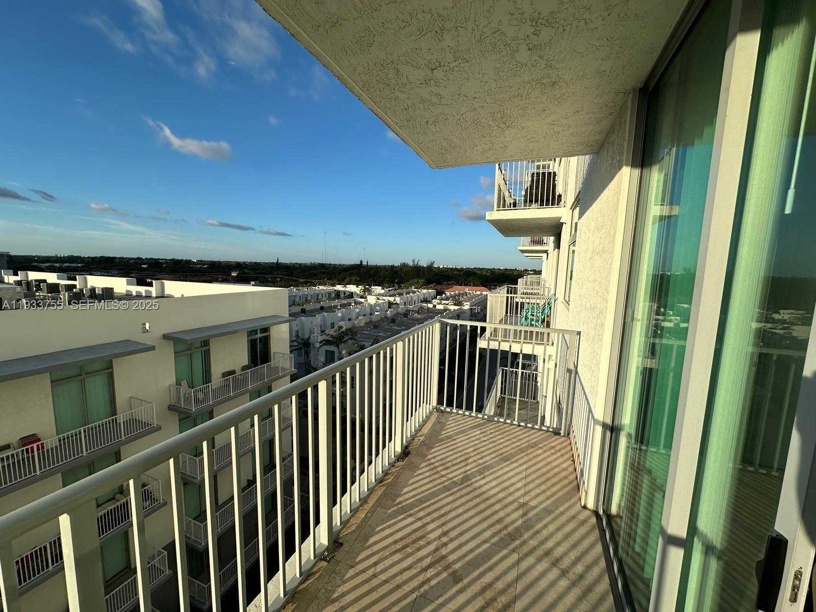 Small Image of 140 SOUTH DIXIE HWY #631, Hollywood Number 21