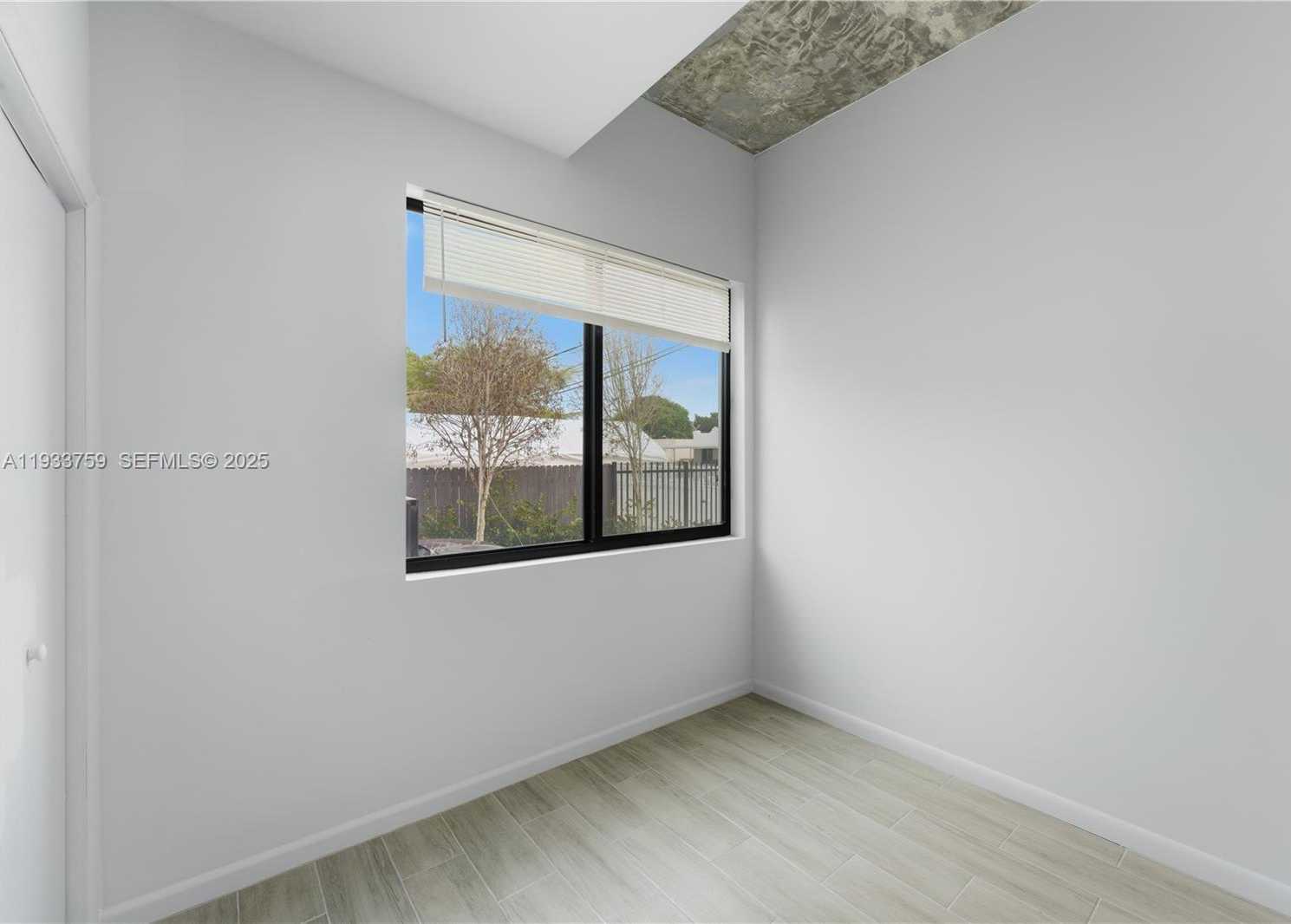 Small Image of 1393 NORTH WEST 31ST ST #A, Miami Number 14