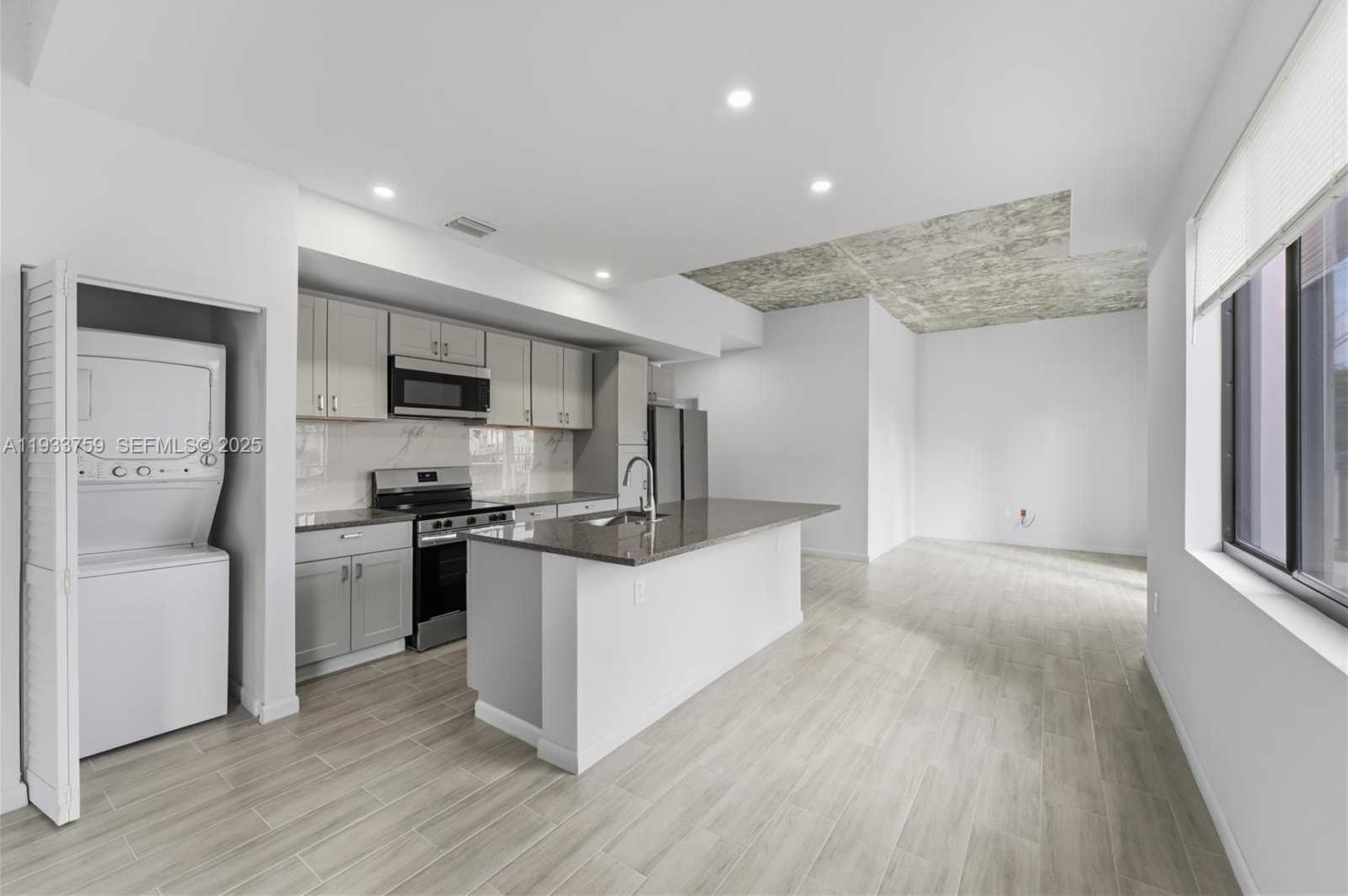 Small Image of 1393 NORTH WEST 31ST ST #A, Miami Number 5