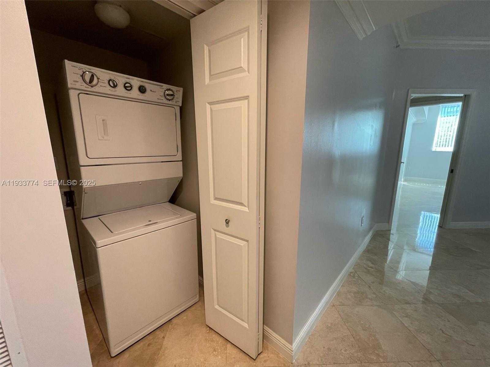 Small Image of 1755 EAST HALLANDALE BEACH BLVD #Mez 6E, Hallandale Beach Number 14