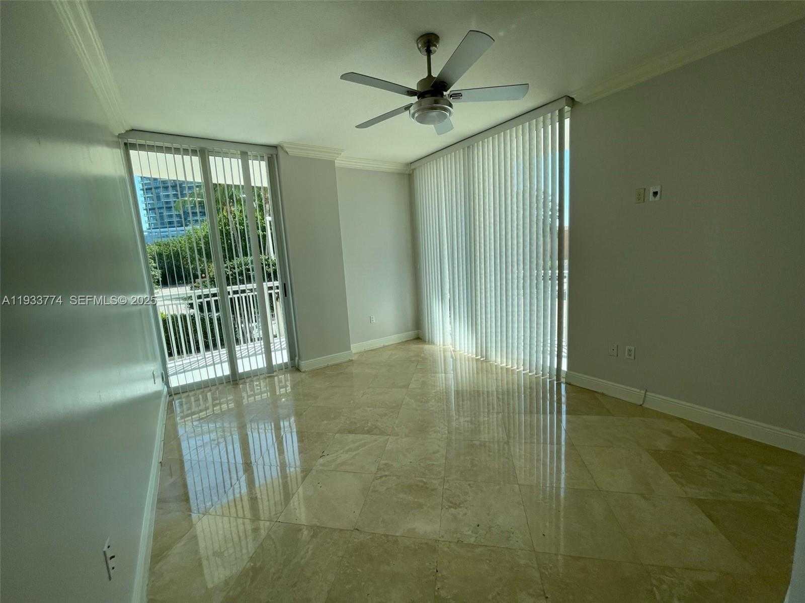 Small Image of 1755 EAST HALLANDALE BEACH BLVD #Mez 6E, Hallandale Beach Number 5