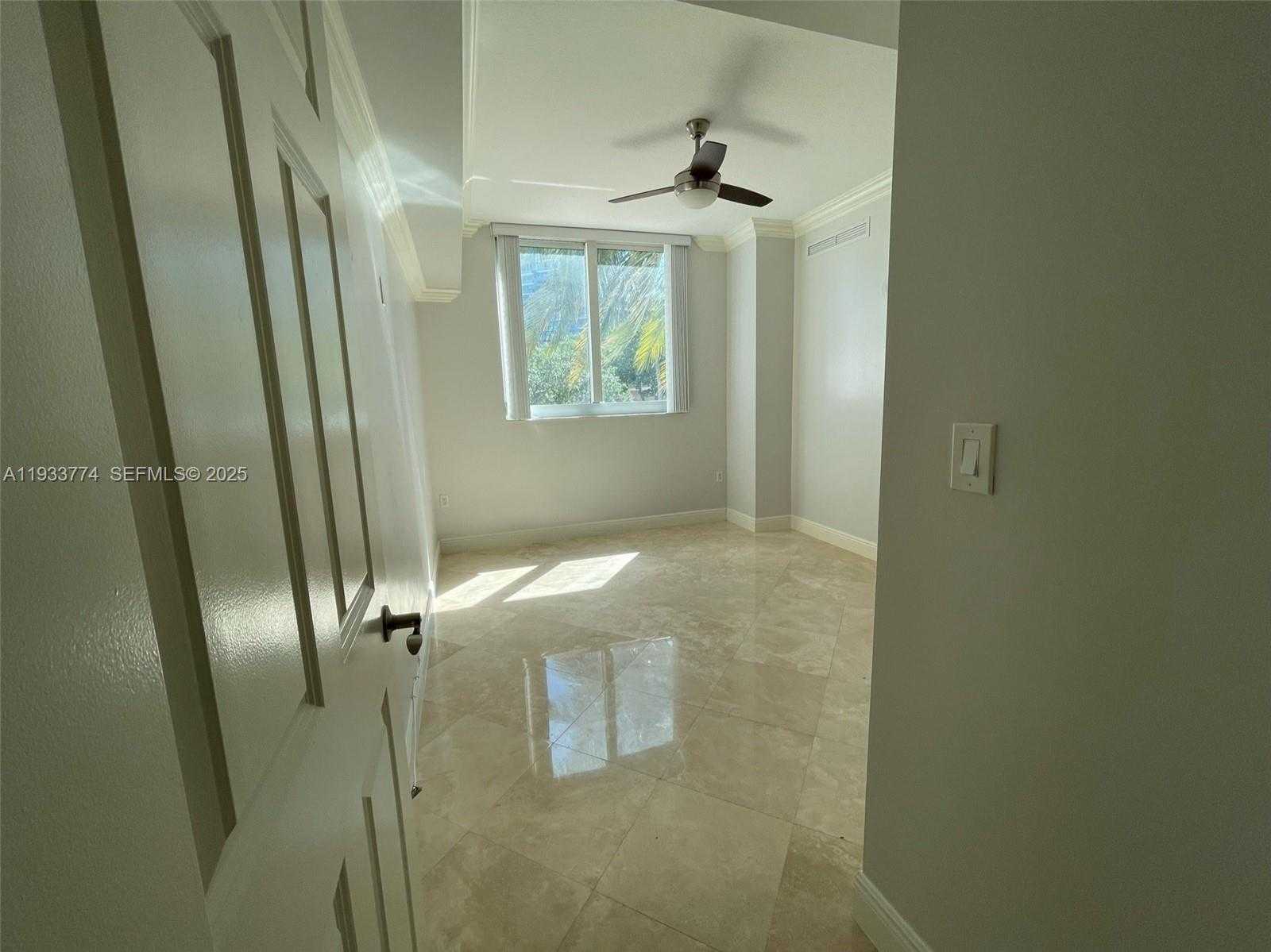 Small Image of 1755 EAST HALLANDALE BEACH BLVD #Mez 6E, Hallandale Beach Number 6