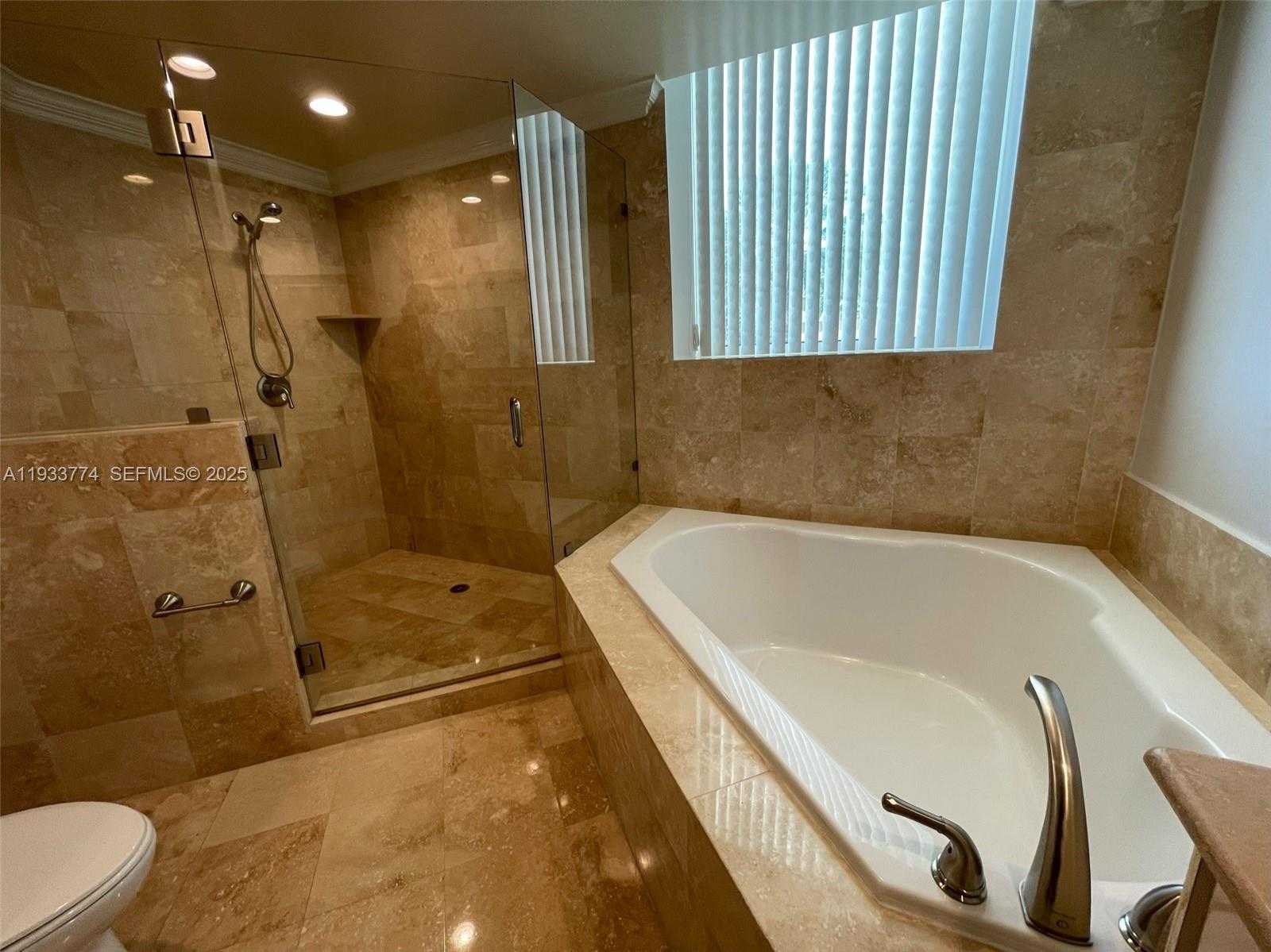 Small Image of 1755 EAST HALLANDALE BEACH BLVD #Mez 6E, Hallandale Beach Number 9