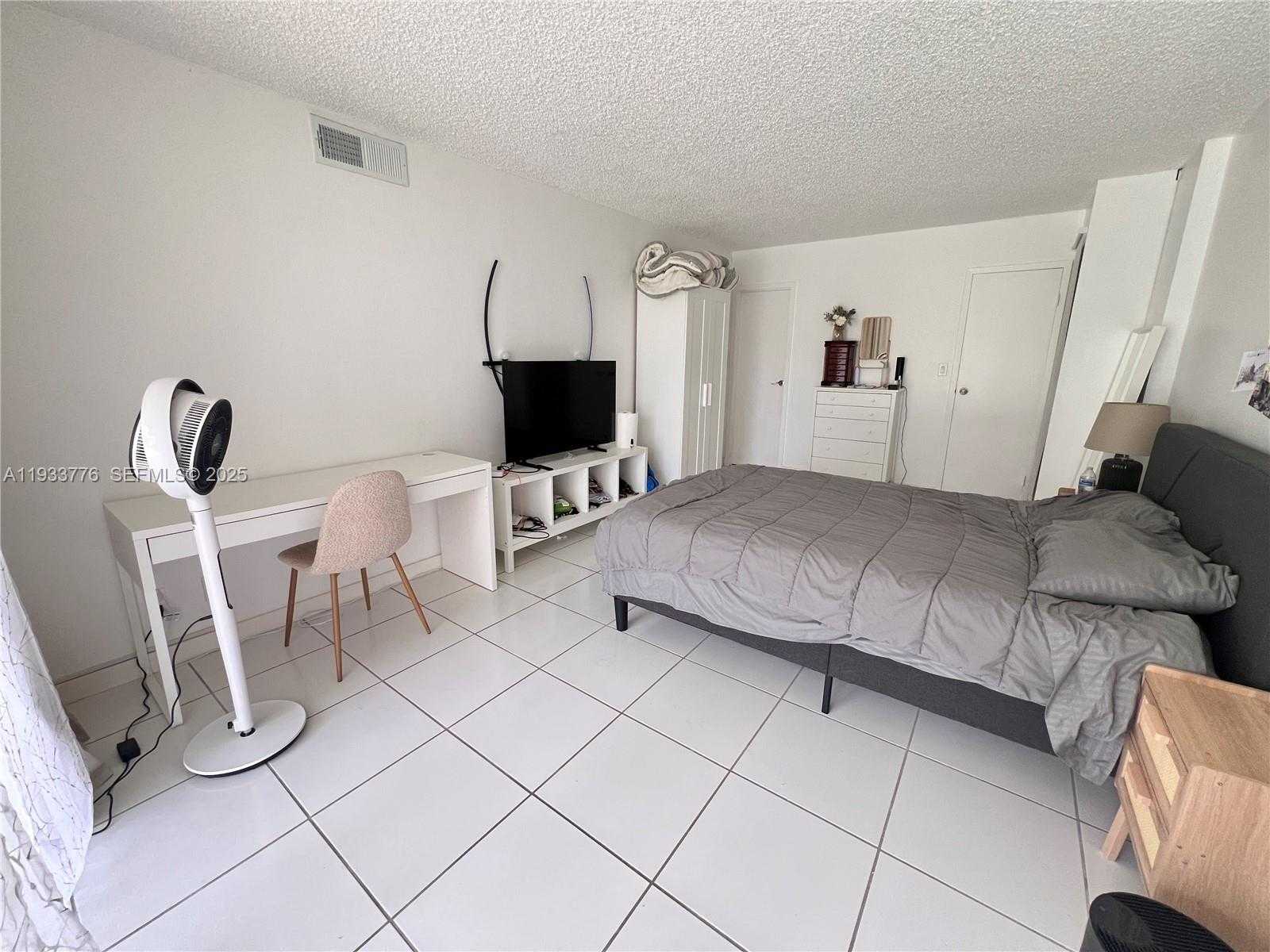 Small Image of 501 THREE ISLANDS BLVD #119, Hallandale Beach Number 5
