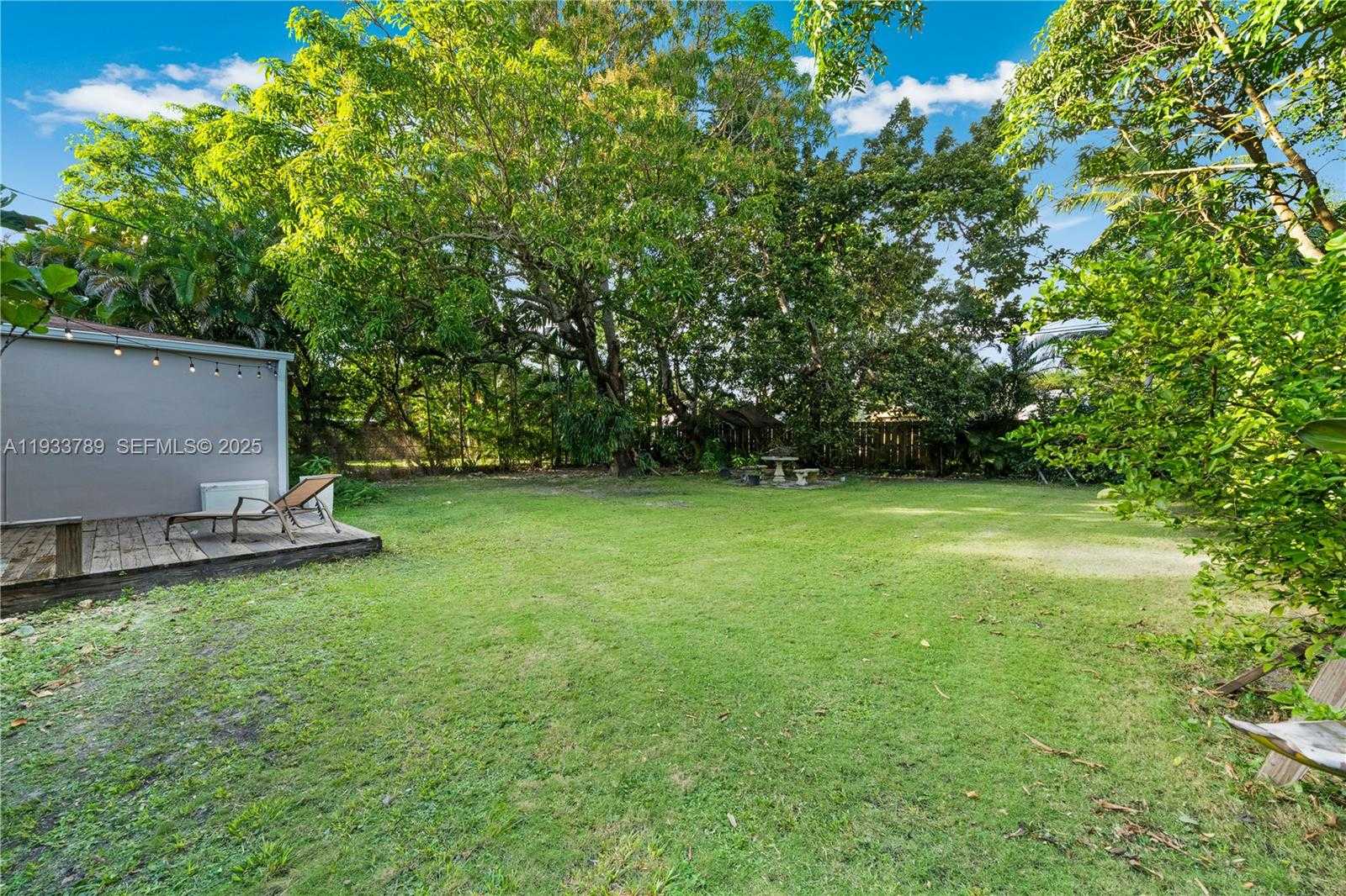 Small Image of 125 NORTH WEST 88TH ST, El Portal Number 24