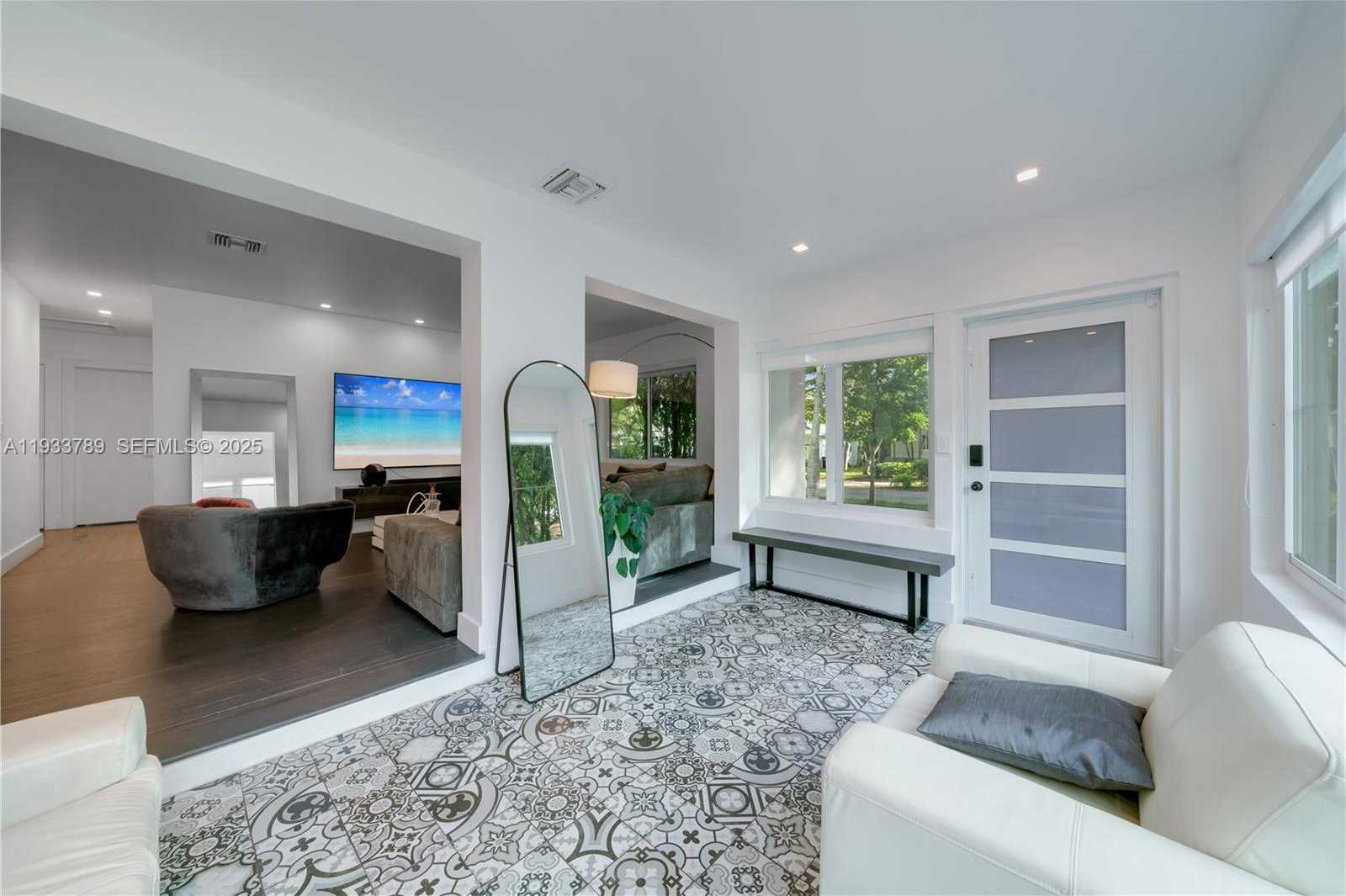 Small Image of 125 NORTH WEST 88TH ST, El Portal Number 5