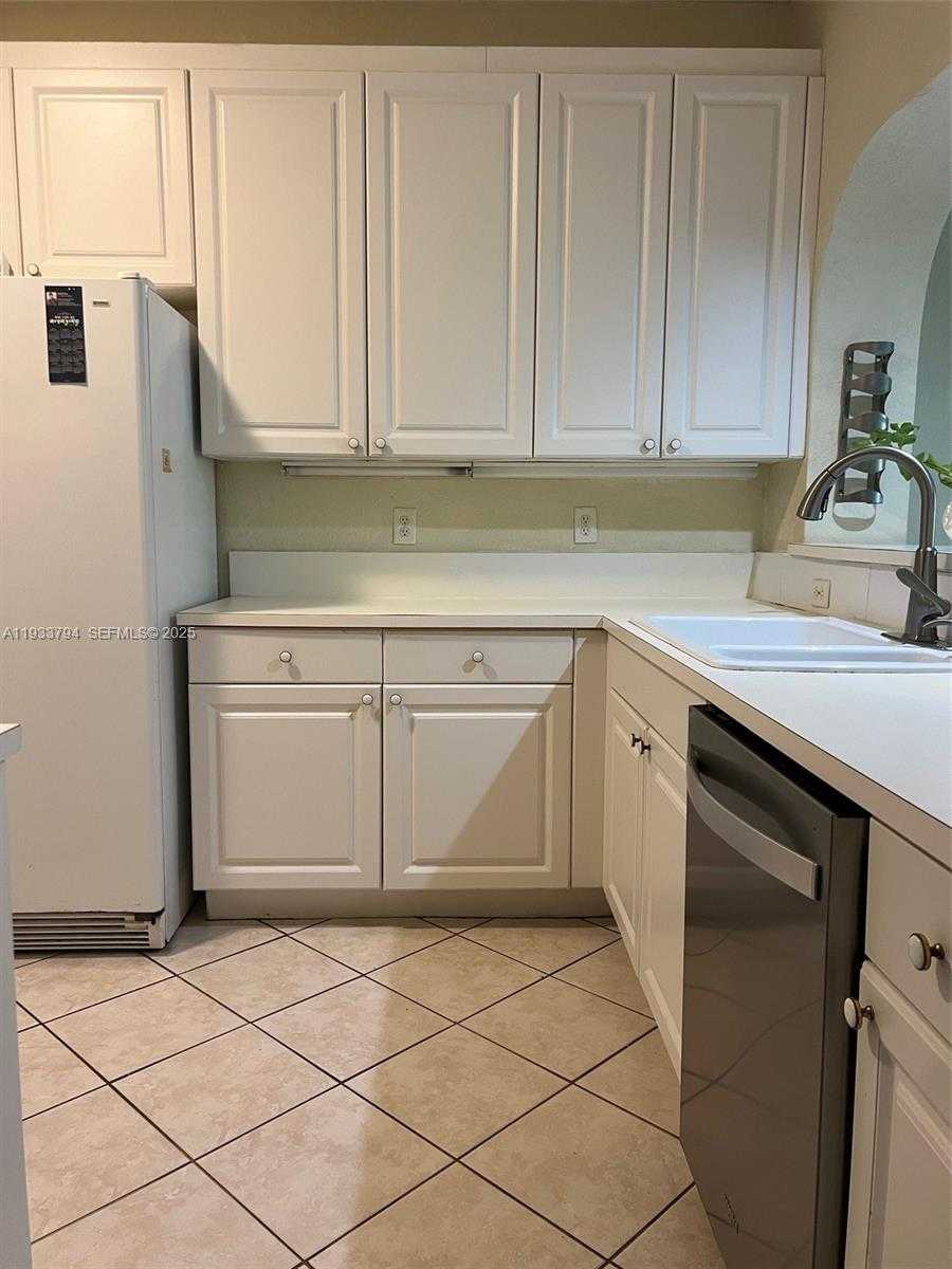 Small Image of 10710 NORTH WEST 66TH ST #103, Doral Number 12