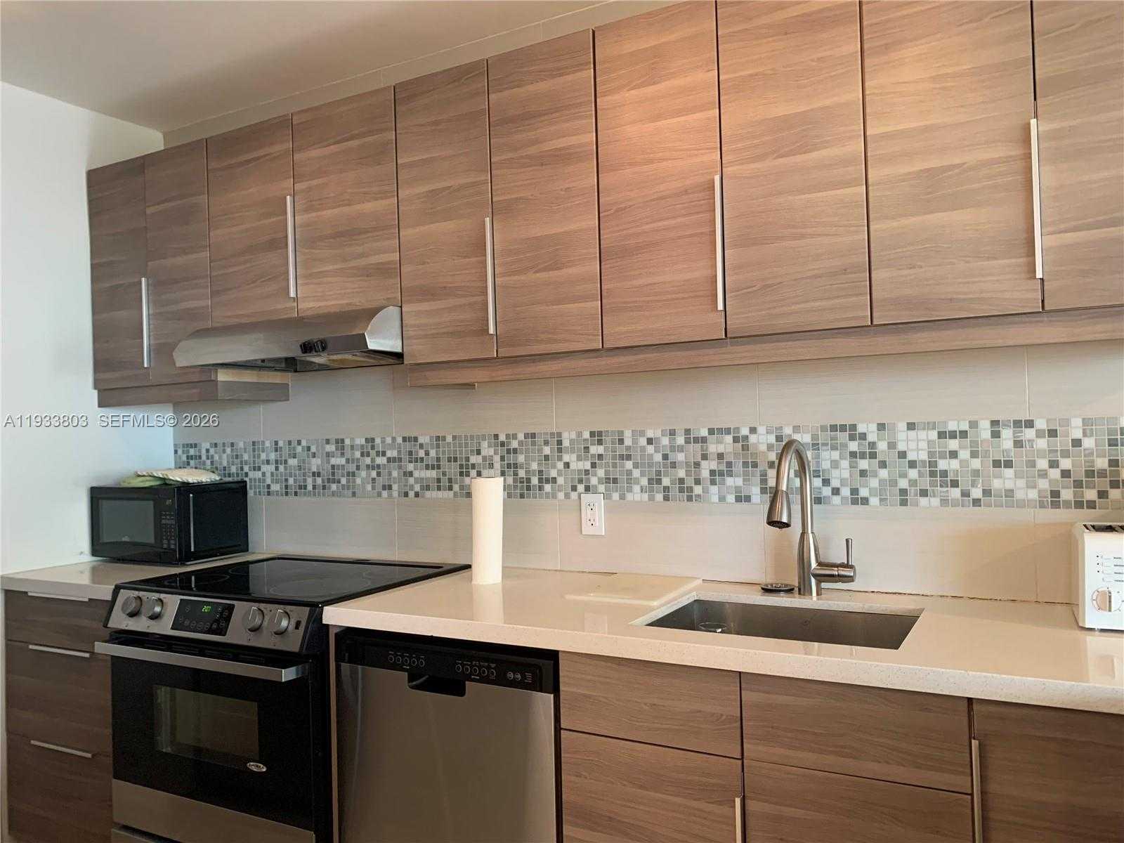 Small Image of 100 LINCOLN RD #440, Miami Beach Number 12