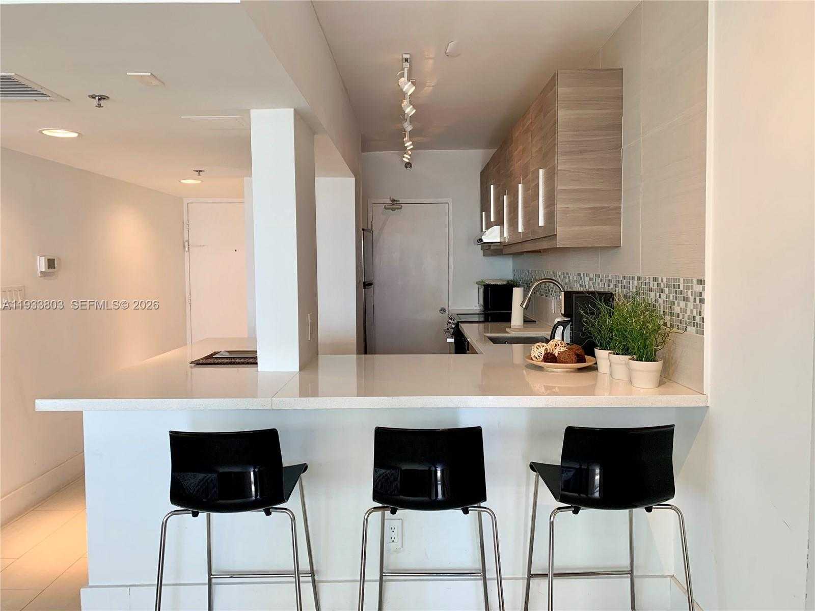 Small Image of 100 LINCOLN RD #440, Miami Beach Number 13