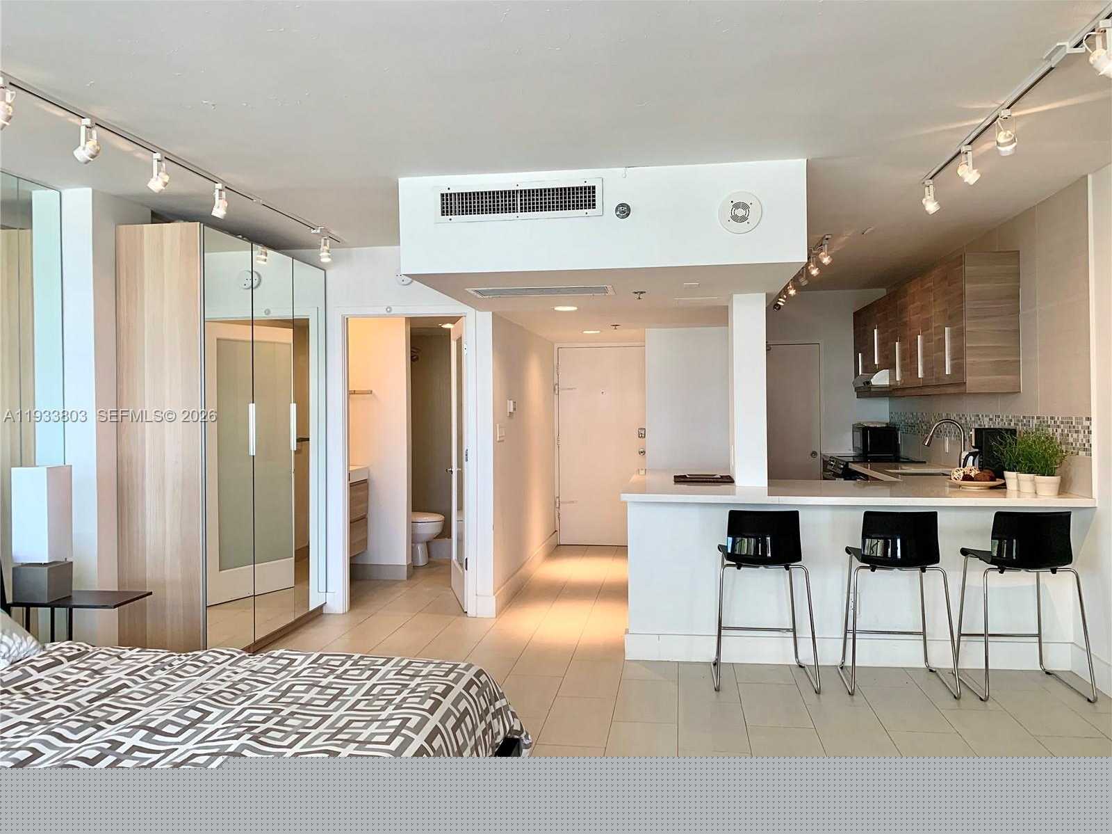 Small Image of 100 LINCOLN RD #440, Miami Beach Number 6