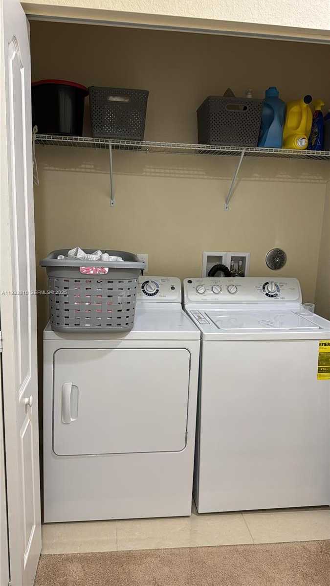 Small Image of 8437 BLUE COVE WAY #8437, Parkland Number 21