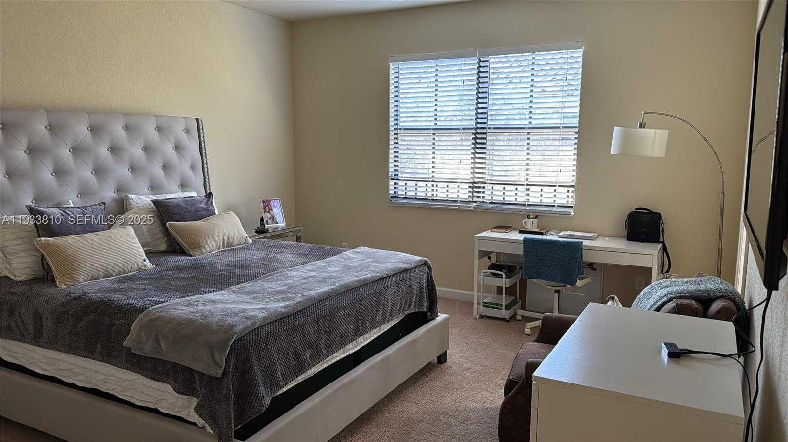 Small Image of 8437 BLUE COVE WAY #8437, Parkland Number 9