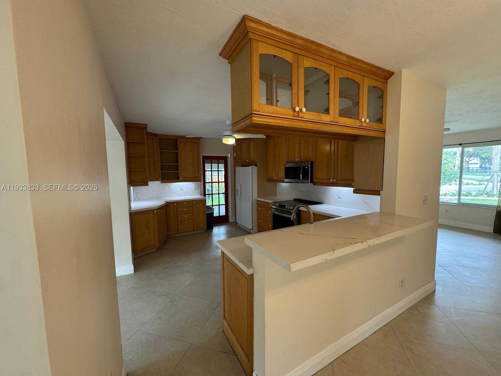 Small Image of 18600 SOUTH WEST 97TH AVE, Cutler Bay Number 11