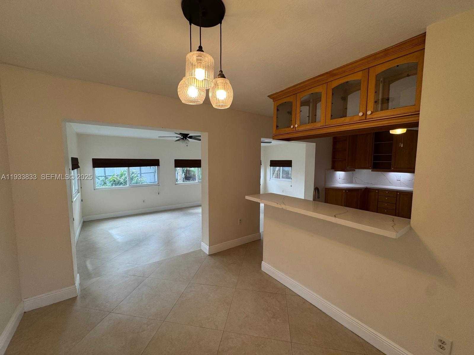 Small Image of 18600 SOUTH WEST 97TH AVE, Cutler Bay Number 8