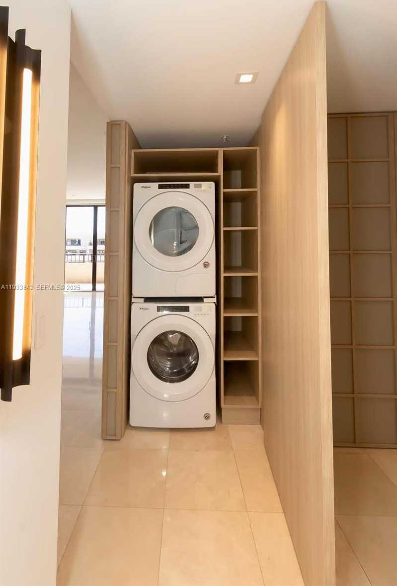 Small Image of 251 CRANDON BLVD #1228, Key Biscayne Number 13