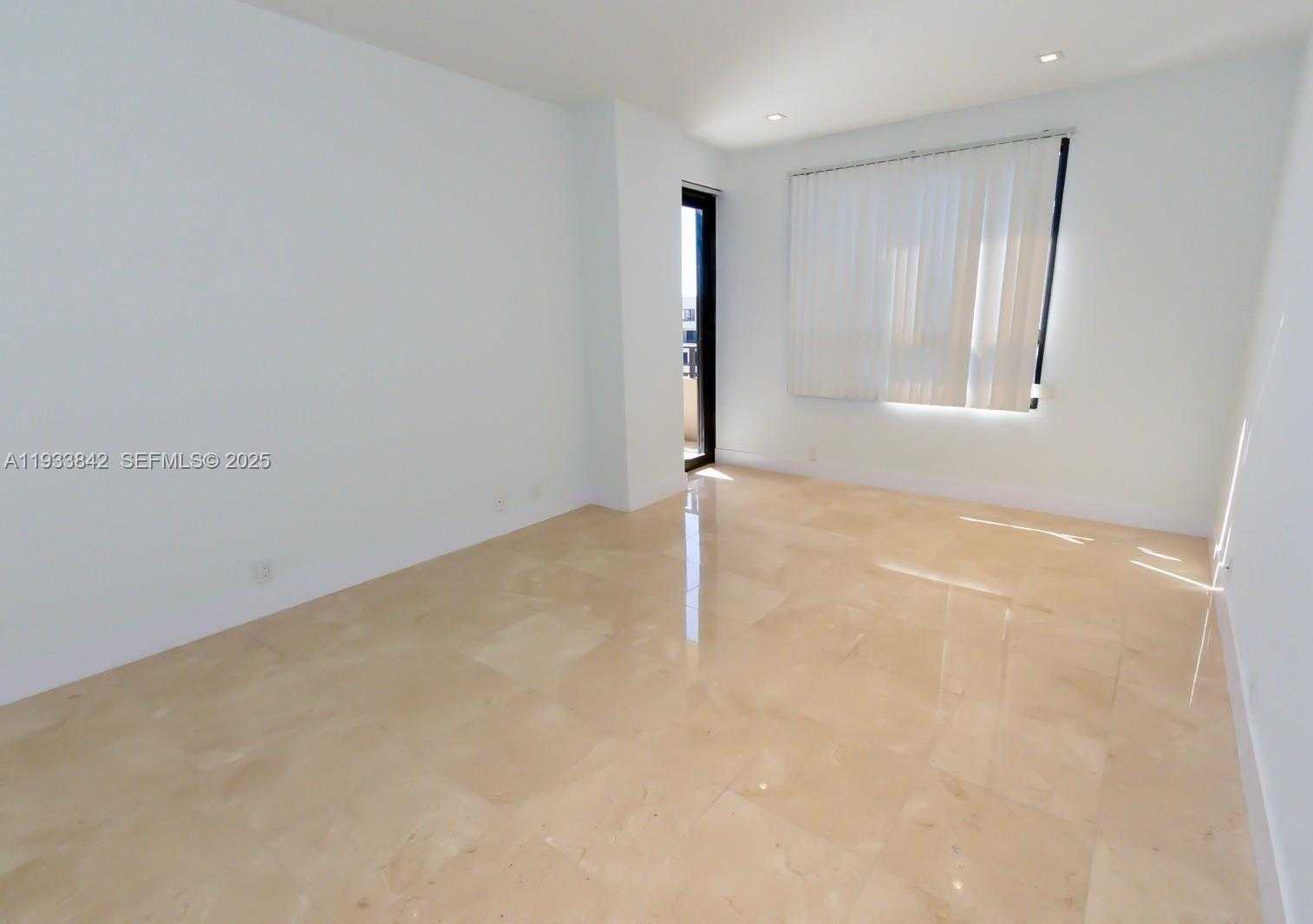 Small Image of 251 CRANDON BLVD #1228, Key Biscayne Number 7