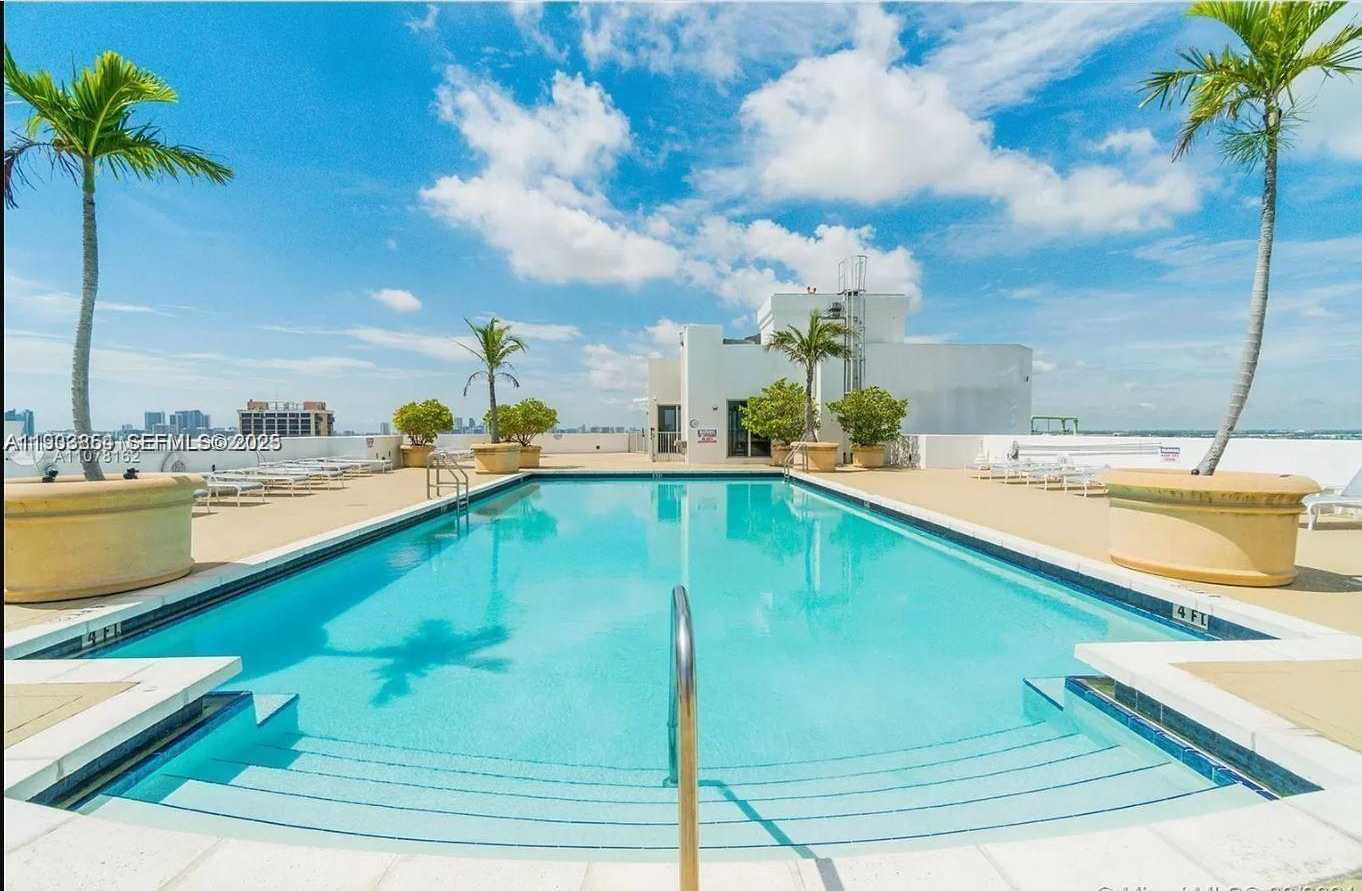 Small Image of 1830 RADIUS DR #517, Hollywood Number 17