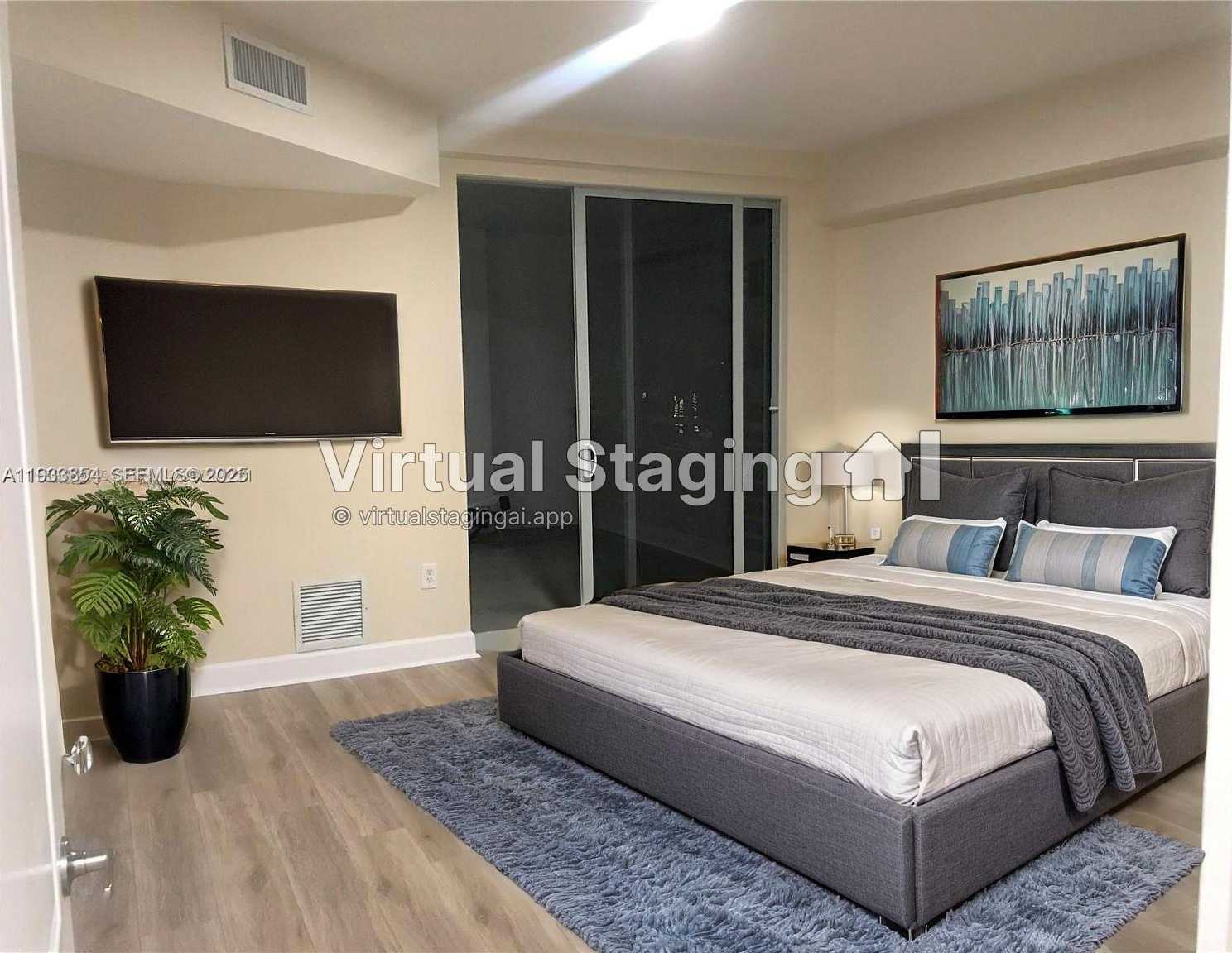 Small Image of 1830 RADIUS DR #517, Hollywood Number 9