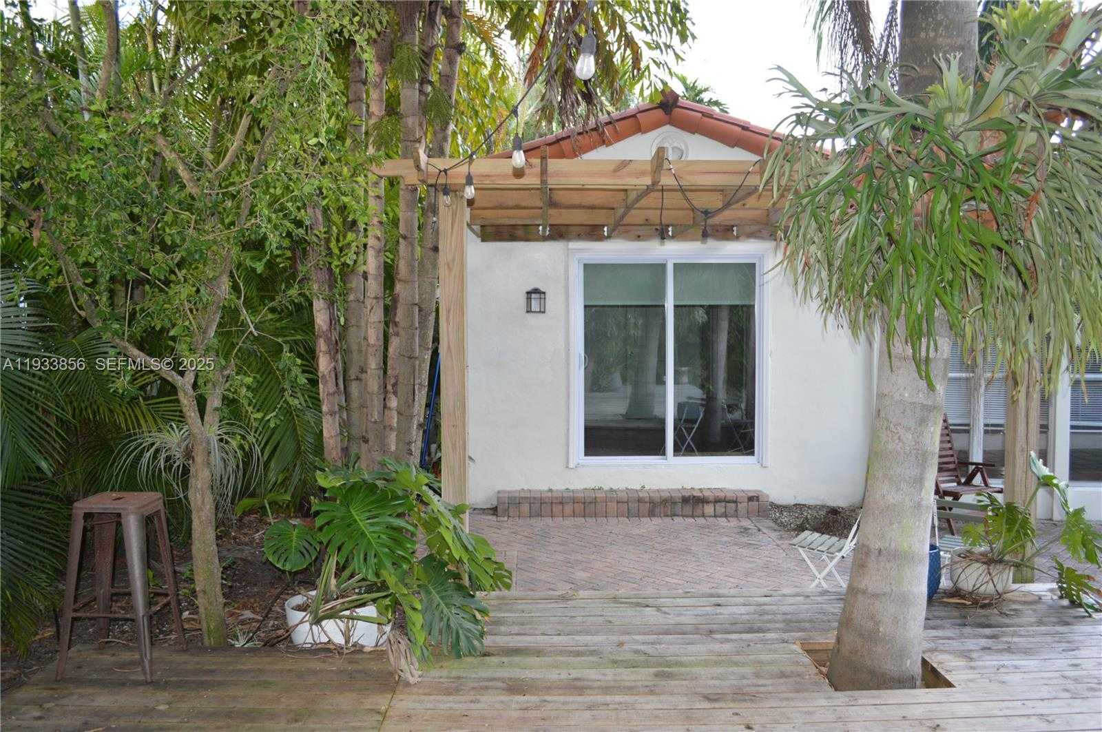 Small Image of 165 NORTH EAST 98TH ST, Miami Shores Number 26
