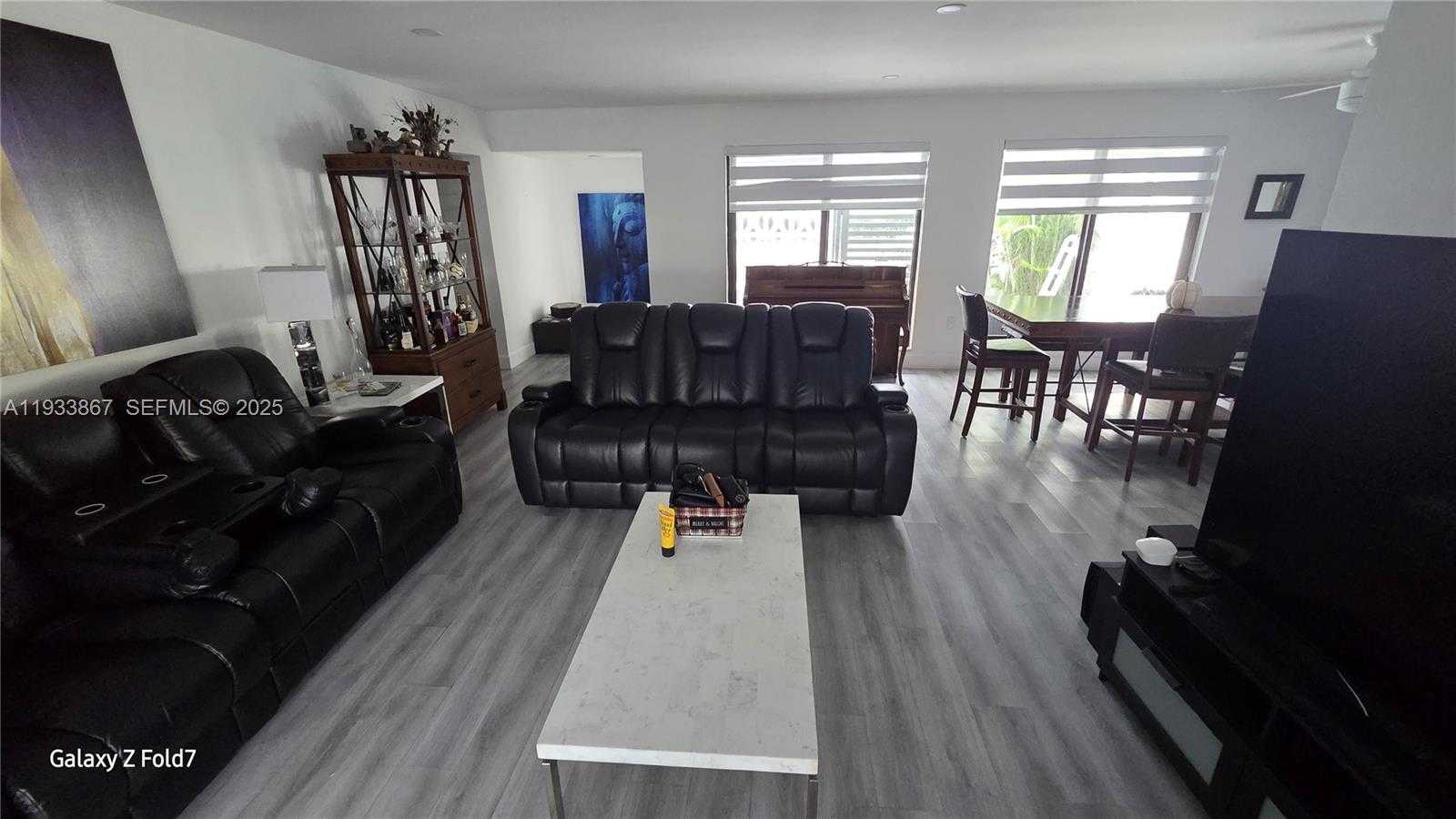 Small Image of 7817 FAIRWAY BLVD, Miramar Number 2