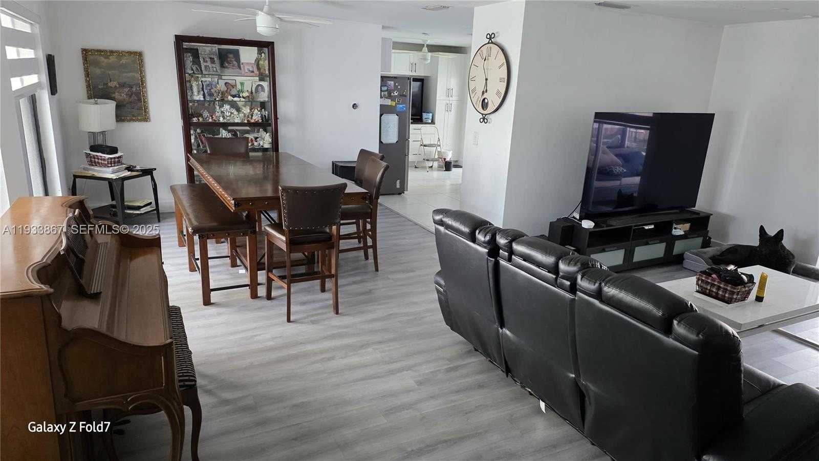 Small Image of 7817 FAIRWAY BLVD, Miramar Number 4