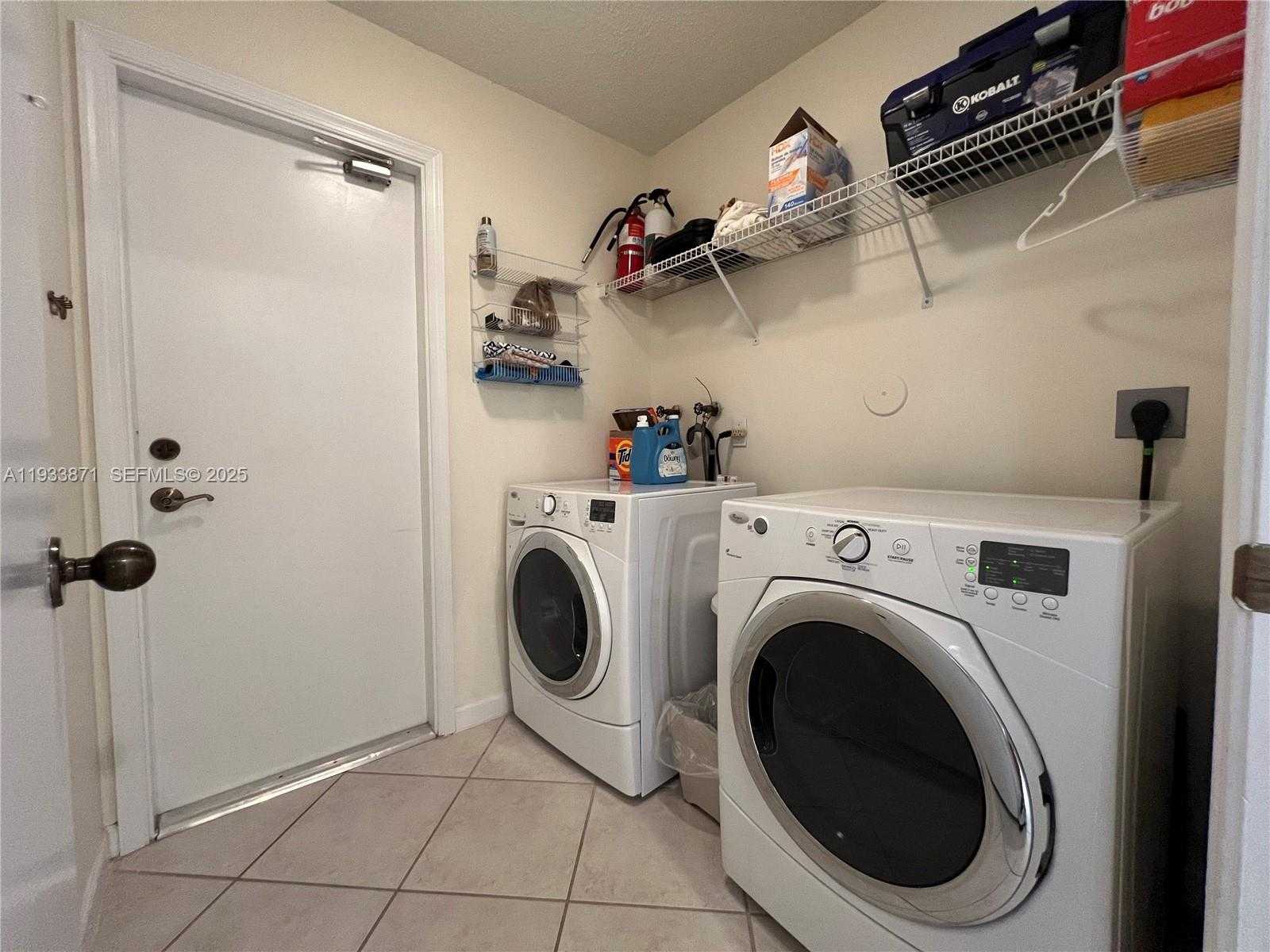 Small Image of 3809 WEST EAGLE CT #3809, Weston Number 29