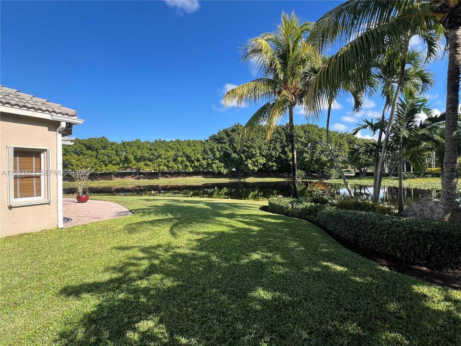 Small Image of 3809 WEST EAGLE CT #3809, Weston Number 35