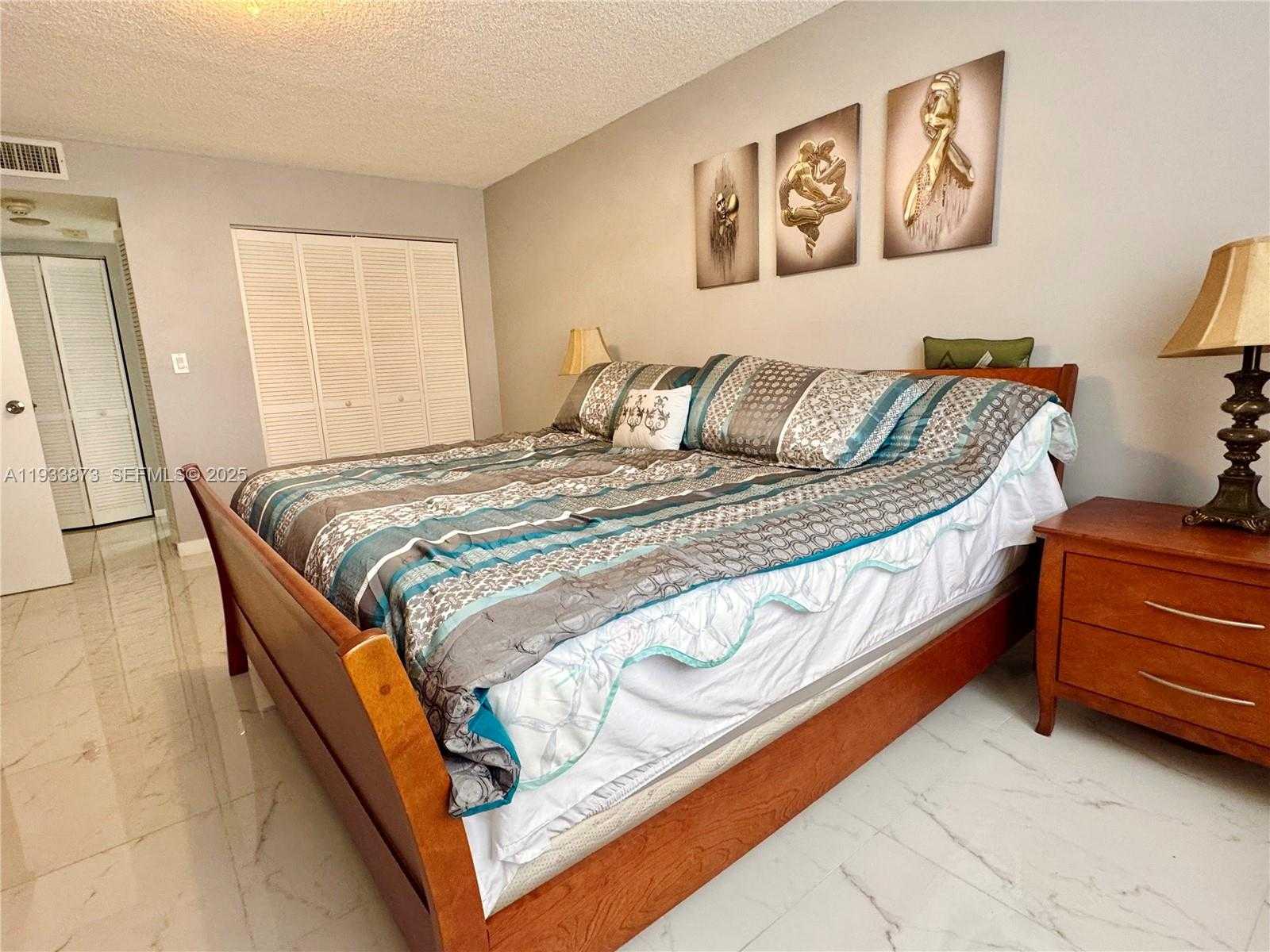Small Image of 250 174TH ST #1912, Sunny Isles Beach Number 15