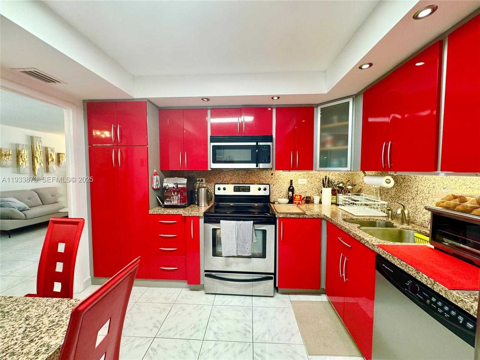 Small Image of 250 174TH ST #1912, Sunny Isles Beach Number 6