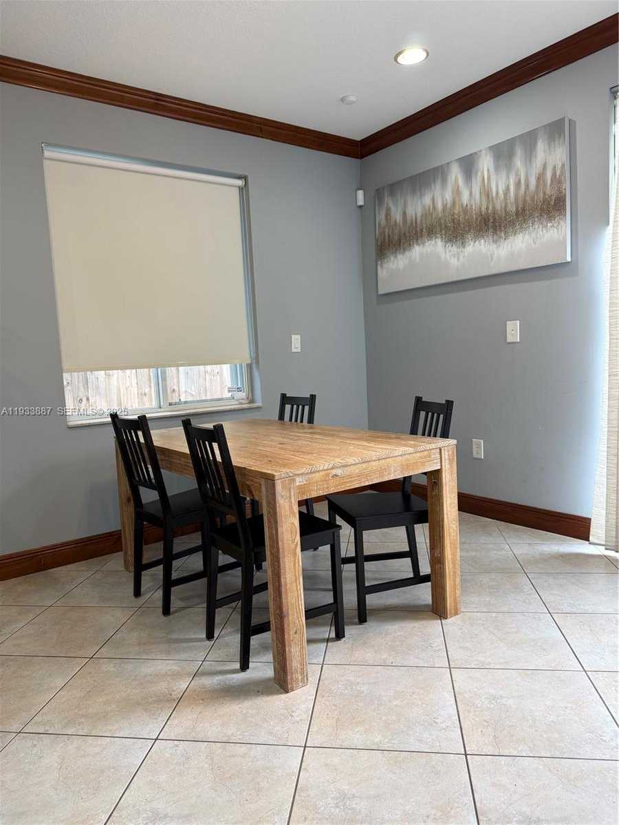 Small Image of 1055 NORTH EAST 85TH ST #1055, Miami Number 11