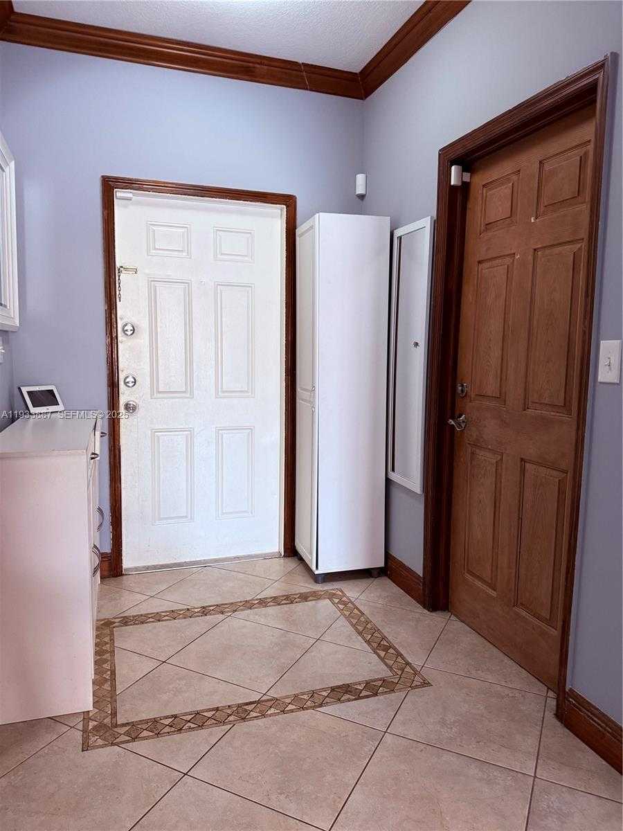 Small Image of 1055 NORTH EAST 85TH ST #1055, Miami Number 2