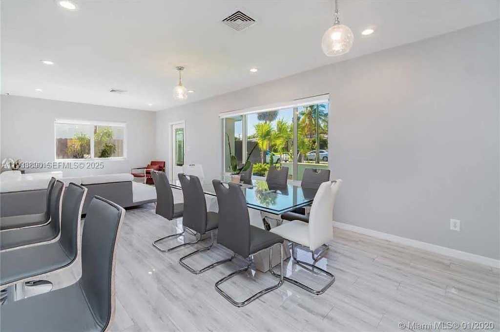 Small Image of 1731 NORTH EAST 172ND ST, North Miami Beach Number 17