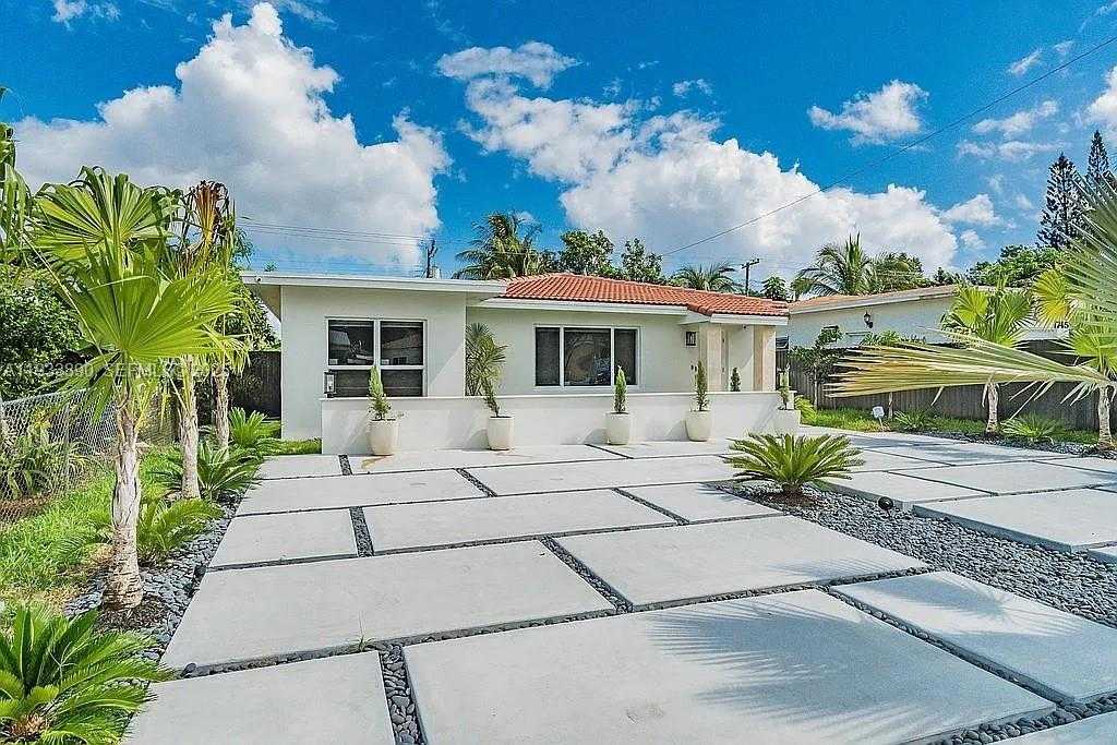Small Image of 1731 NORTH EAST 172ND ST, North Miami Beach Number 4