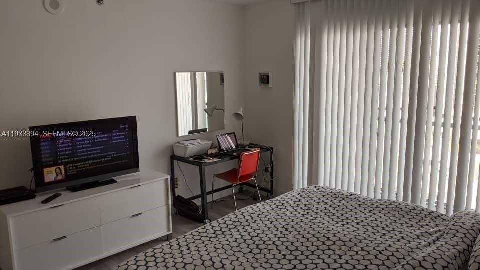 Small Image of 500 BRICKELL AVE #1507, Miami Number 13