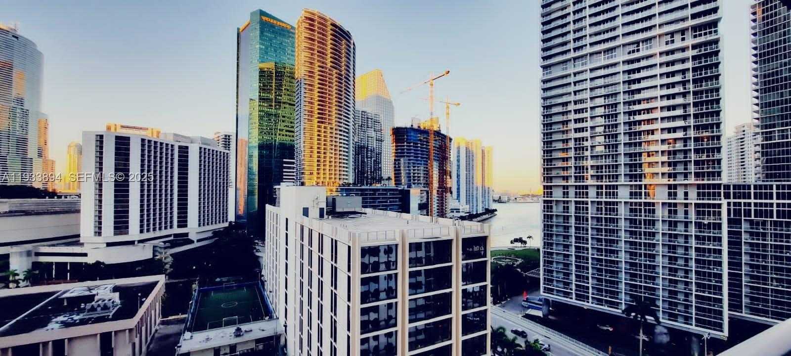 Small Image of 500 BRICKELL AVE #1507, Miami Number 21