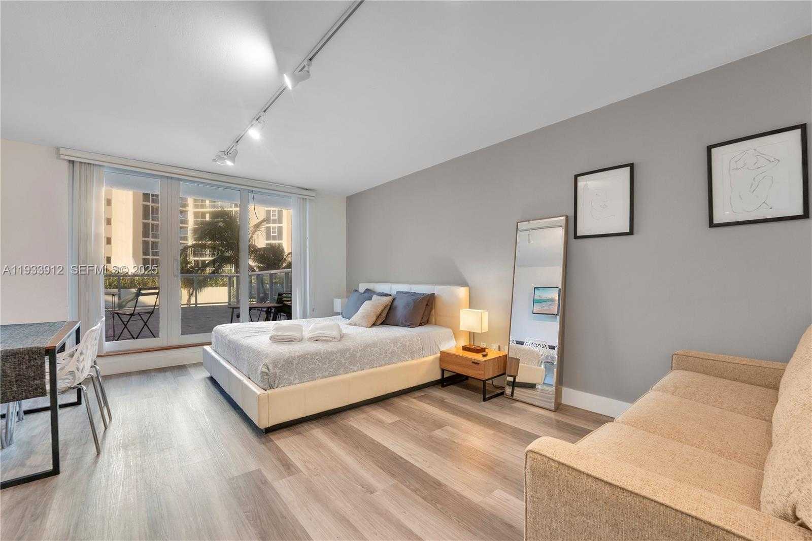 Small Image of 19201 COLLINS AVE #124, Sunny Isles Beach Number 9