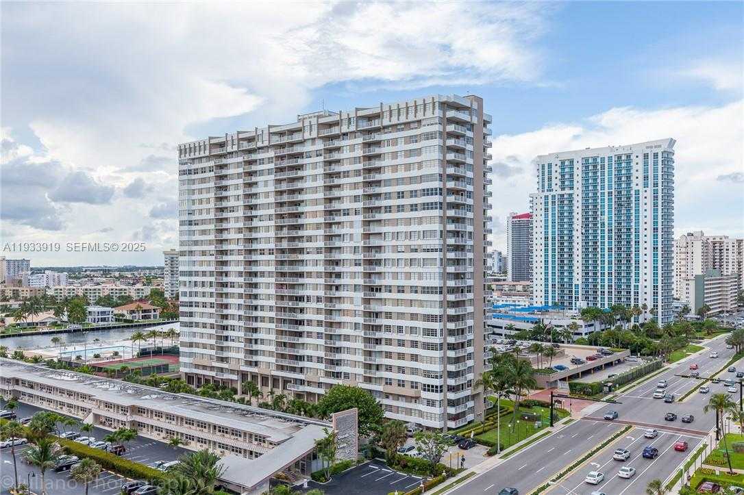 Small Image of 2030 SOUTH OCEAN DR #1826, Hallandale Beach Number 10