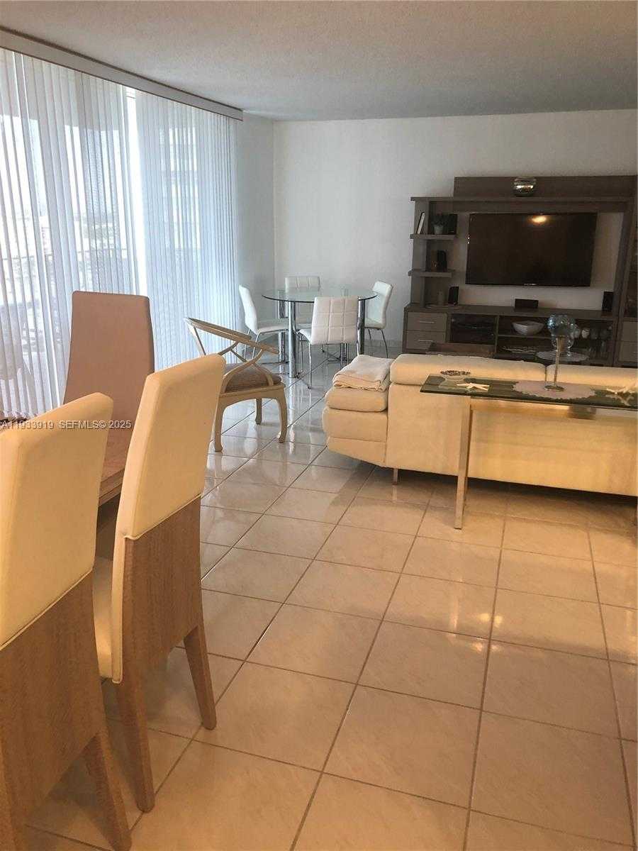 Small Image of 2030 SOUTH OCEAN DR #1826, Hallandale Beach Number 15