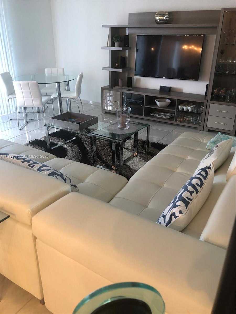 Small Image of 2030 SOUTH OCEAN DR #1826, Hallandale Beach Number 17