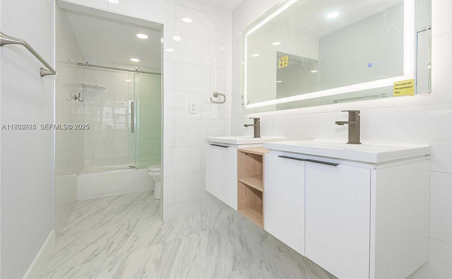 Small Image of 3180 SOUTH OCEAN DR #706, Hallandale Beach Number 21