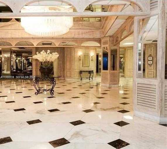 Small Image of 3180 SOUTH OCEAN DR #706, Hallandale Beach Number 25