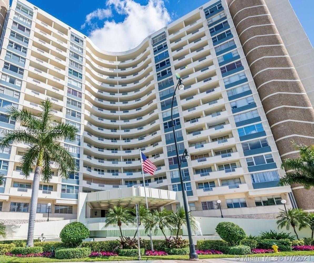 Small Image of 3180 SOUTH OCEAN DR #706, Hallandale Beach Number 38