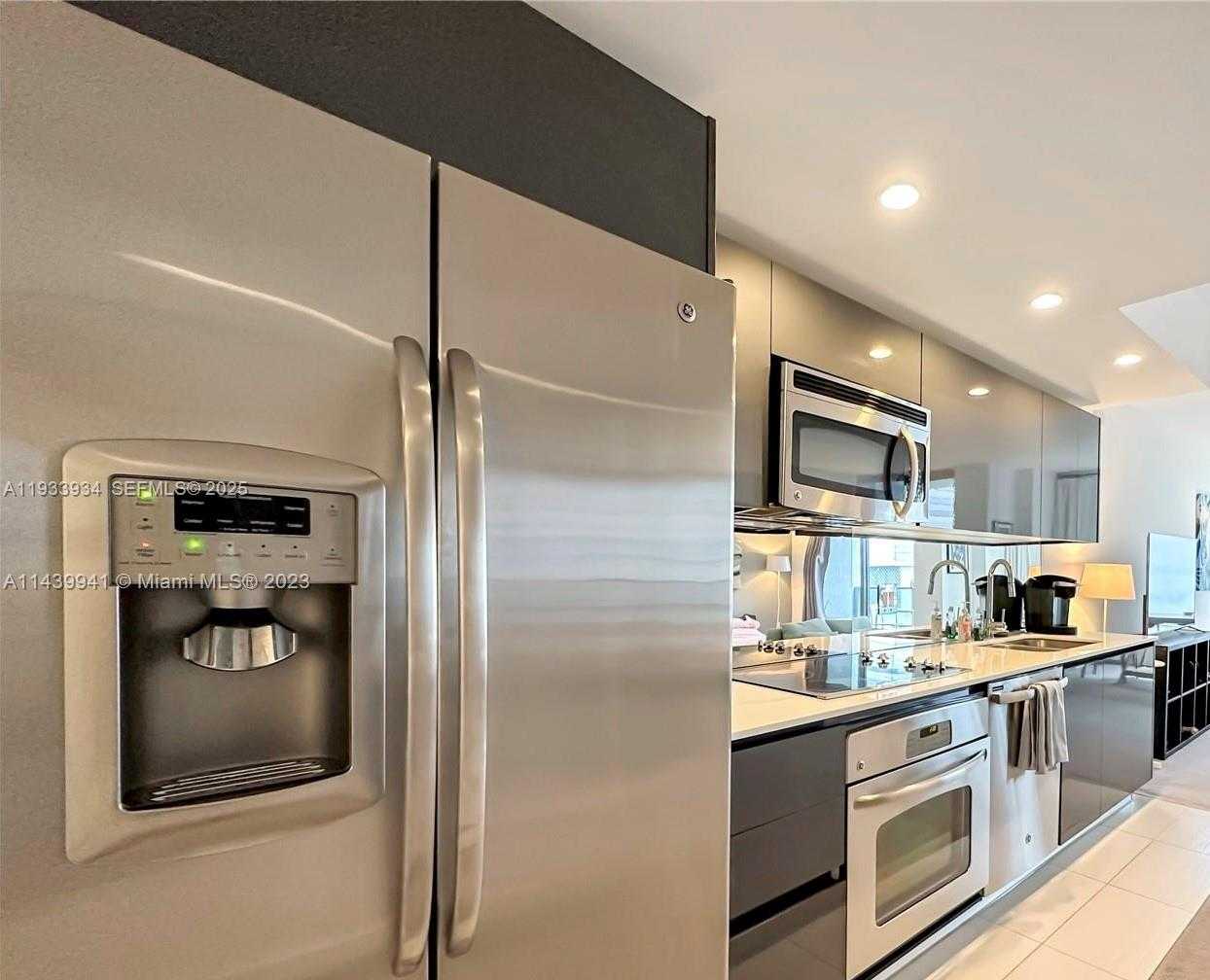 Small Image of 31 SOUTH EAST 6TH ST #703, Miami Number 4