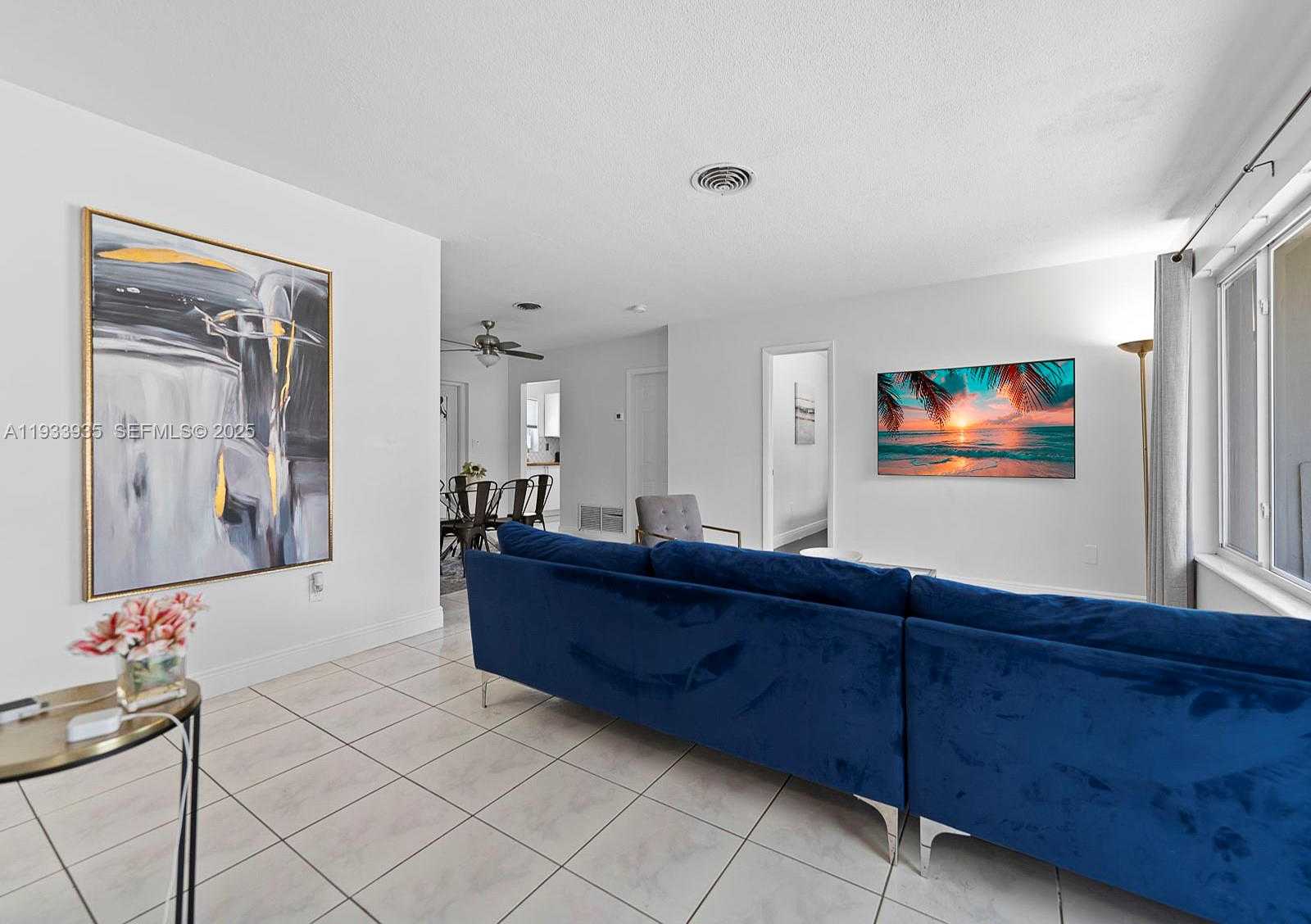 Small Image of 560 NORTH EAST 161ST ST, Miami Number 13