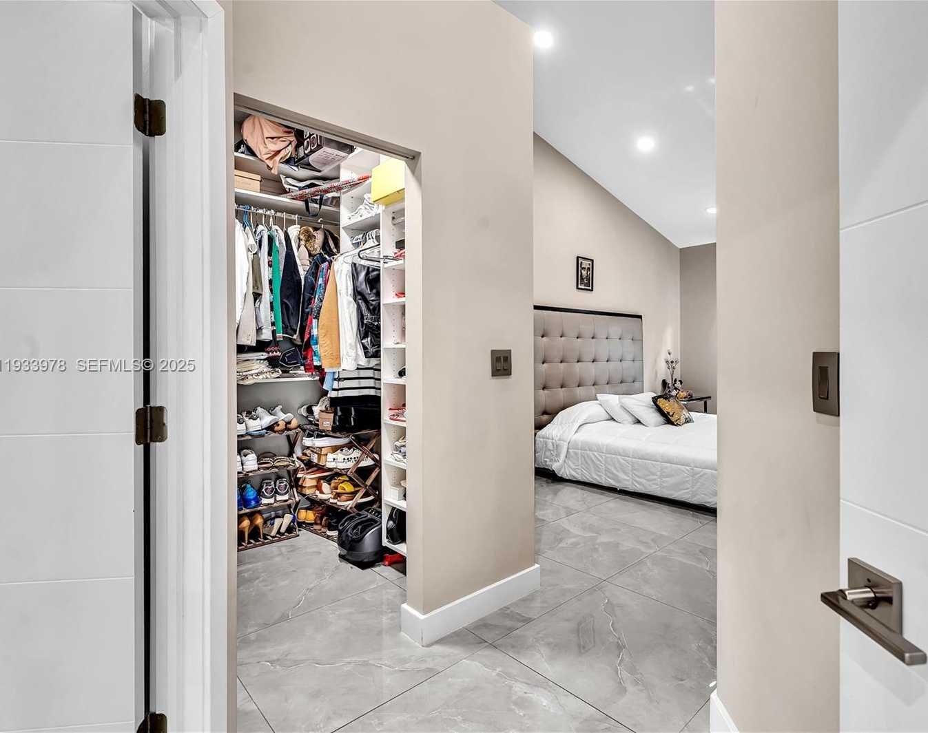 Small Image of 8520 VIA ROMANA #82U, Boca Raton Number 35