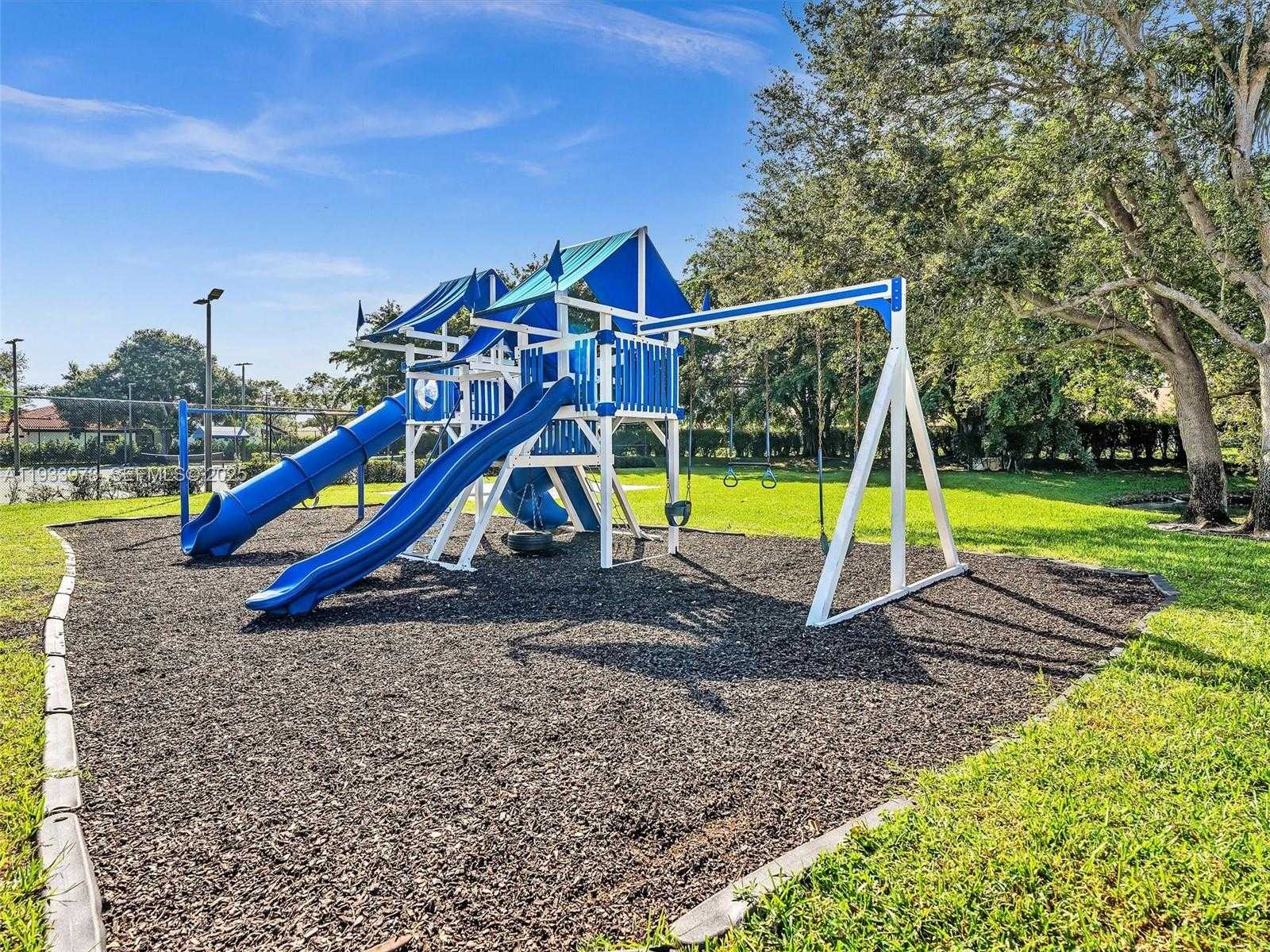 Small Image of 8520 VIA ROMANA #82U, Boca Raton Number 52